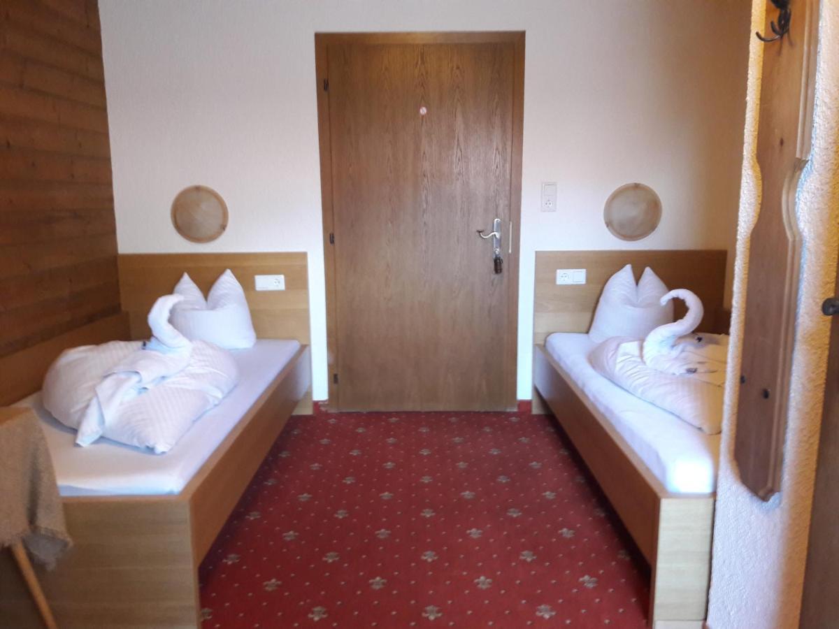 Hotel Reitherhof Райт-бай-Зеефельд Экстерьер фото